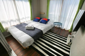 Edogawa Japanese Style 3B has direct access to Akihabara and Shinjuku, with convenient free WiFi
